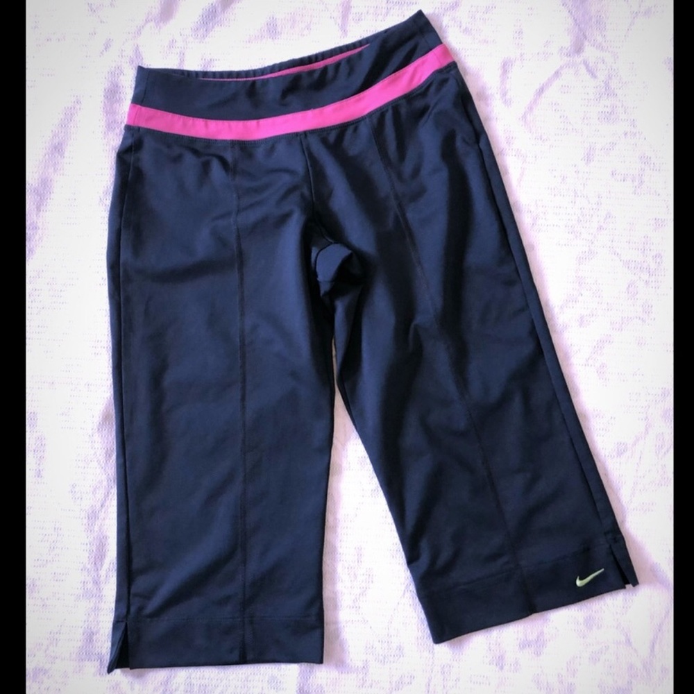 Nike Cropped Leggings